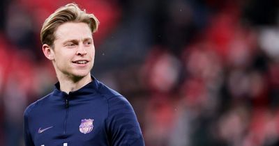 'Circus club' - Manchester United fans react to Barcelona's bizarre Frenkie de Jong claims