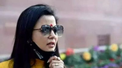 BJP women's wing protests at Kolkata police station demanding TMC MP Mahua Moitra's arrest