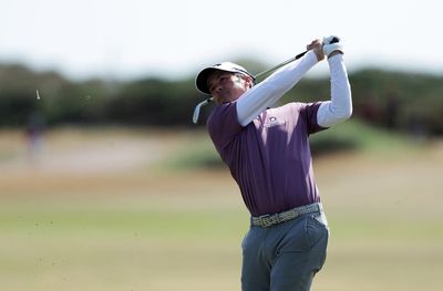 Kevin Kisner’s birdie blitz sets the tone on third day of Open at St Andrews