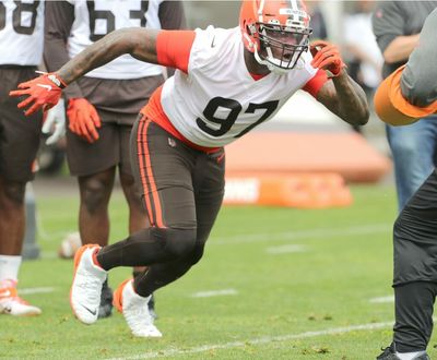 Video: Browns DL coach breaks down Perrion Winfrey’s exciting tape