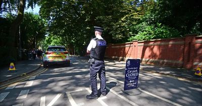 Police guarding beach car park as hundreds flock to the coast