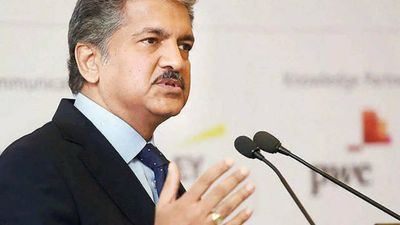Anand Mahindra appreciates Mumbai Police for solving theft of Brazilian student's valuables