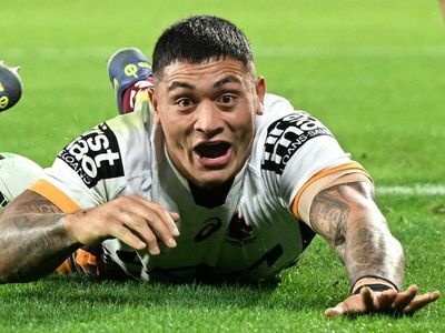 Broncos yet to discuss NRL finals: Walters