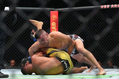 Bill Algeo def. Herbert Burns at UFC on ABC 3: Best photos