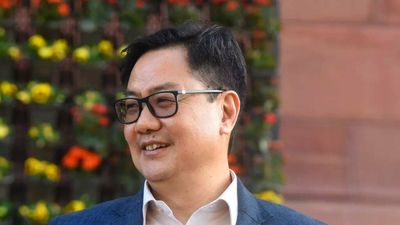 Kiren Rijiju flags pendency; vacancies, poor infra to blame, replies CJI