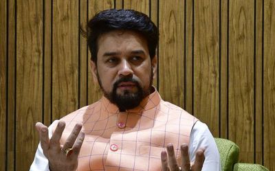 Be agile to face challenges of fake news: Thakur