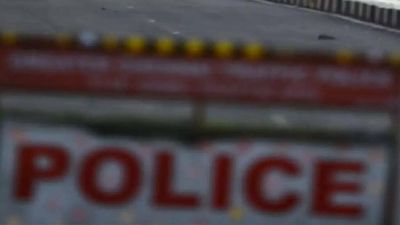 Delhi: 2 collection agents robbed of Rs 40 lakh on Defence Colony flyover