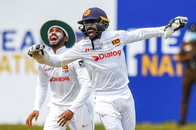 Jayasuriya puts Pakistan in trouble with latest five-wicket haul