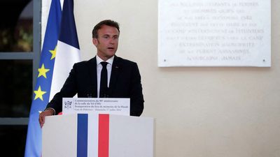 France 'betrayed itself' with the Vél d'Hiv roundup, says President Macron