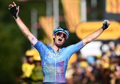 Tour de France 2022 LIVE result: Jasper Philipsen wins Stage 15 after Jonas Vingegaard crash