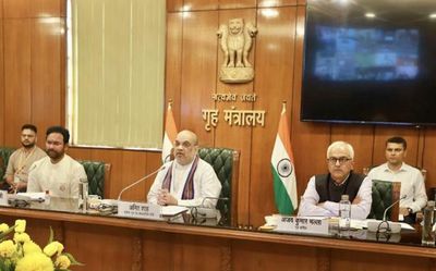 Amit Shah exhorts CMs to hoist tricolour at 20 crore homes in run up to 75 years of Independence