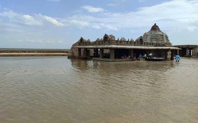 Andhra Pradesh awaits KRMB nod to draw water from Srisailam