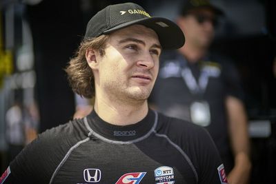 Colton Herta hindered by hair after IndyCar headsock failure