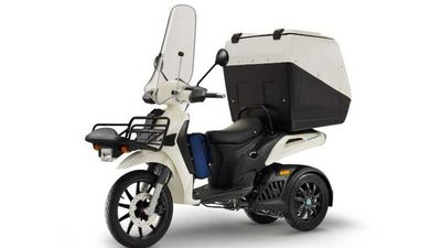 The Piaggio MyMover Is A Cute Delivery Three-Wheeled Moped