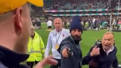 Rugby Australia gives life ban to fan who climbed SCG roof, condemns 'offensive remarks' towards Eddie Jones