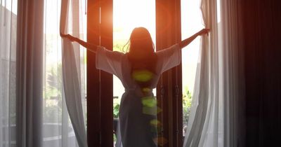 Is it best to have windows open or closed in hot weather as heatwave hits