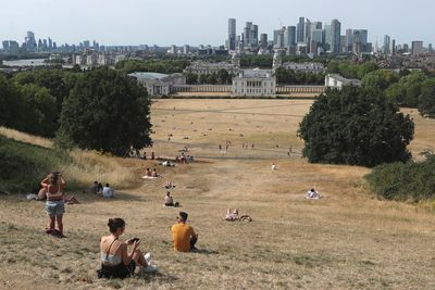 Extreme heat warning goes into effect in UK