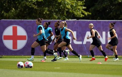 England change training session times to help deal with heatwave