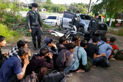 Myanmar illegals caught in Prachuap