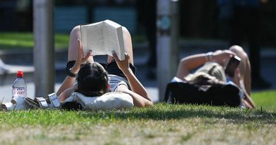 Hospital's expert advice on how to stay safe in hot weather as pressure on NHS builds