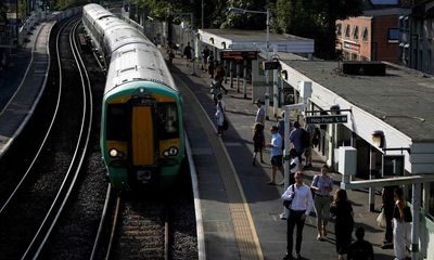 Heatwave ‘melts runway’ at Luton airport and hundreds of trains cancelled