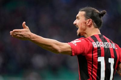 Zlatan Ibrahimovic signs new one-year contract to stay at AC Milan