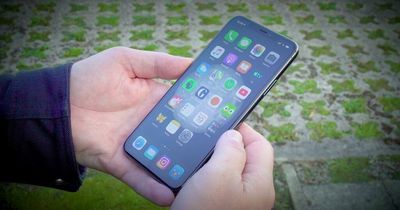 Heatwave temperatures can drain and shorten your smartphone's battery