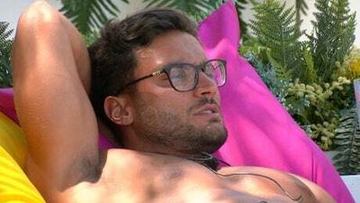 Love Island spoiler: Ekin-Su and Davide are on the rocks after Movie Night fallout