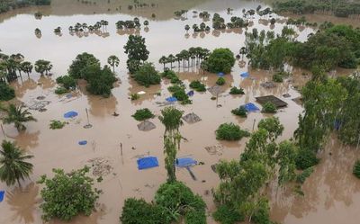 Andhra Pradesh: Over one lakh evacuated to safer places in Godavari delta