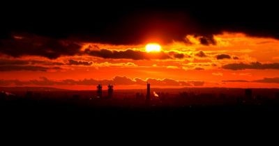 How hot it's forecast to get overnight where you live in Greater Manchester hour-by-hour