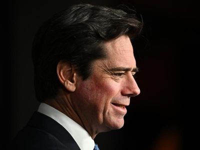 AFL urges clubs to lift COVID discipline