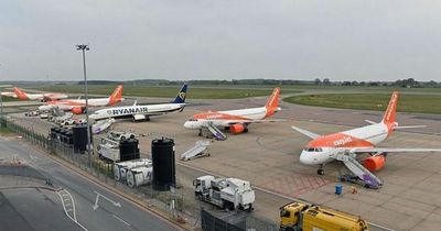 Edinburgh easyJet flights delayed as 'runway melts' at Luton Airport amid heatwave