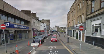 Man attacked in broad daylight as police seal off Dunbartonshire high street