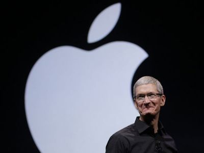 Apple will slow hiring and spending amid broader tech industry downturn