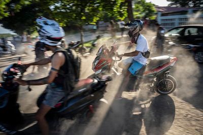 Electric motorcycles flood Havana amid diesel shortages