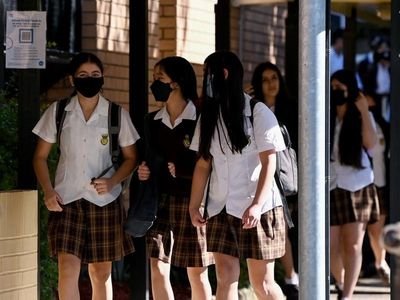 Vic schools mask advice 'not a mandate'