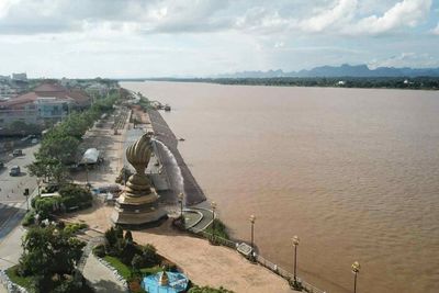 Rising Mekong prompts flood preparations