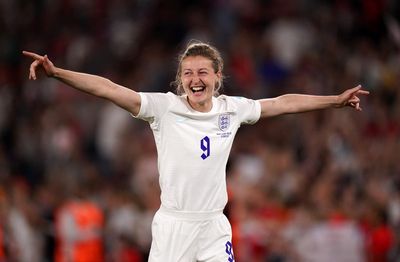 Ellen White can change the way women’s football is thought about, Kelly Smith claims