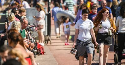 Edinburgh weather: Amber 'extreme heat' warning continues for 'exceptionally hot' Tuesday