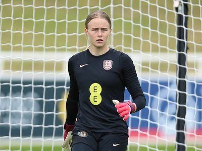 England goalkeeper Hannah Hampton tests positive for Covid before Spain quarter-final