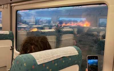 Spanish train passengers shocked as train stops in dramatic wildfires
