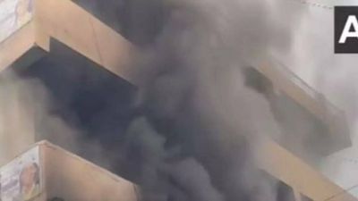 Fire breaks out at 3-story building in Delhi, 12 rescued