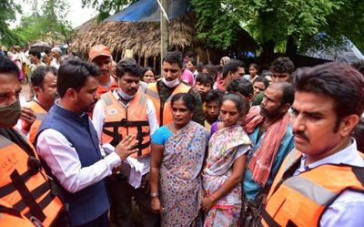 Andhra Pradesh: Four dead, one missing in Godavari floods