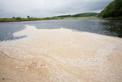 Warning over ‘hazardous substances’ as crowds head to open water to cool down