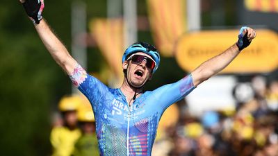Tour de France: Canada’s Houle wins stage 16, Vingegaard keeps lead as race hits Pyrenees