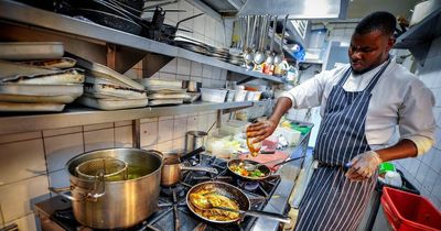 “I think this is the warmest it’s ever been in here” - What it’s like to work in a pub kitchen on the hottest day of the year