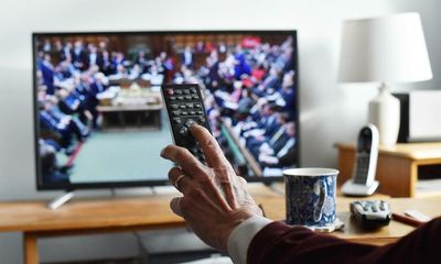 Australian households spend $4,500 a year on entertainment, with streaming and gaming taking biggest slice, report says