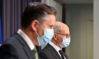 AMA chief says mask mandates becoming more likely amid ‘pretty scary’ Covid hospital numbers