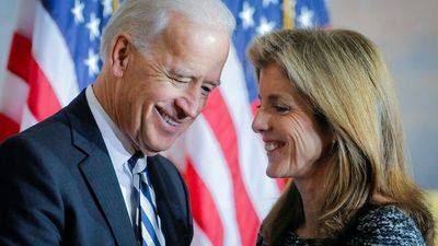 New US ambassador to Australia, Caroline Kennedy, will arrive in the country on Friday