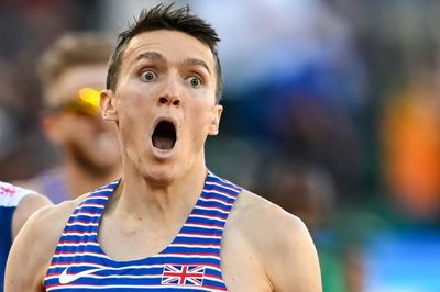 Britain's Wightman upstages Ingebrigtsen to win world 1500m gold